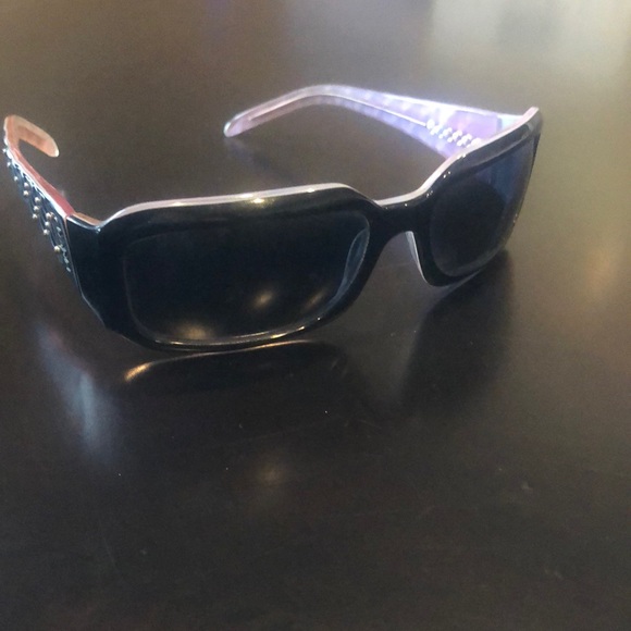 Chanel sunglasses. Great condition. Chanel code 5097 853/87 61017 125. - Picture 1 of 6